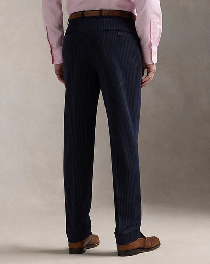 Calça de terno listrada de sarja de desempenho